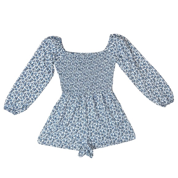 Hollister Smocked Floral Romper - Picture 2 of 4